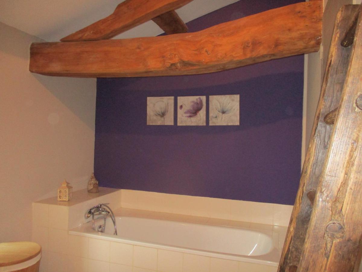 Logis De Bois Roche Villa Saint-Bonnet-sur-Gironde Екстериор снимка