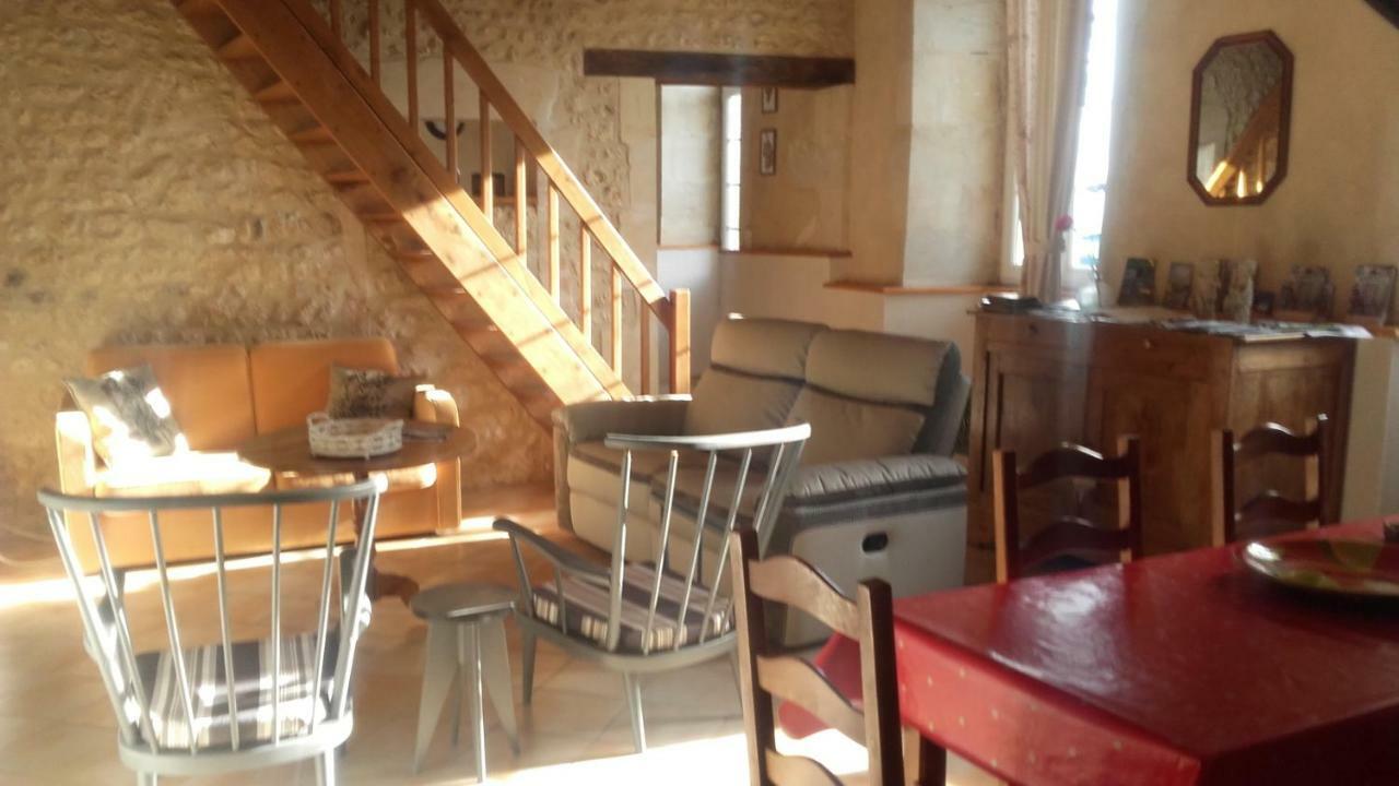 Logis De Bois Roche Villa Saint-Bonnet-sur-Gironde Екстериор снимка