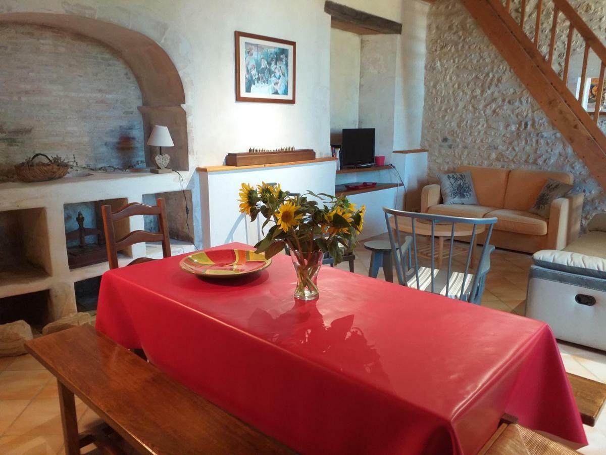 Logis De Bois Roche Villa Saint-Bonnet-sur-Gironde Екстериор снимка